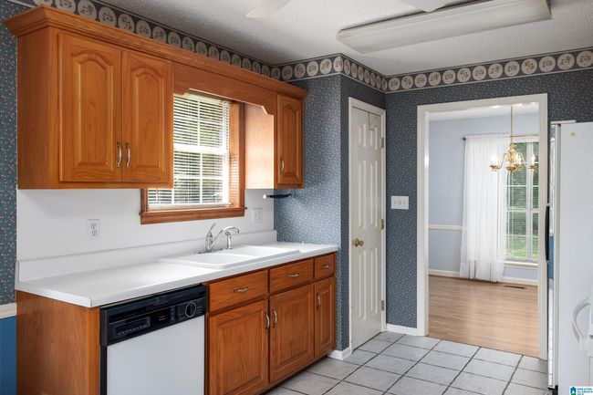 523 Seminole Trl, House other with 3 bedrooms, 3 bathrooms and null parking in PELL CITY AL | Image 31
