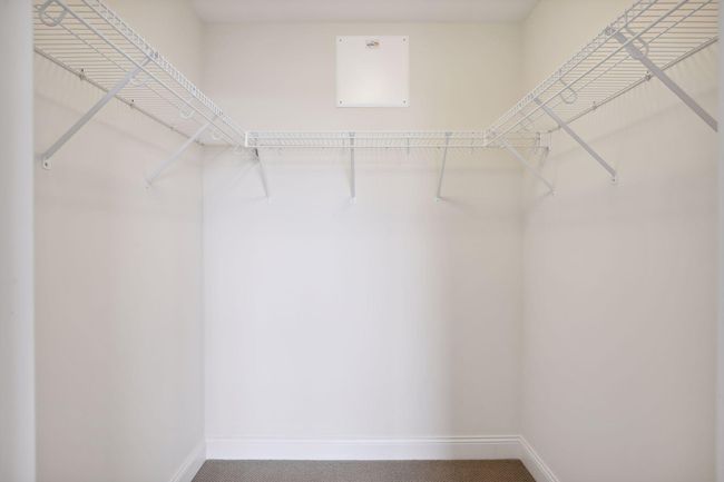 Closet | Image 10