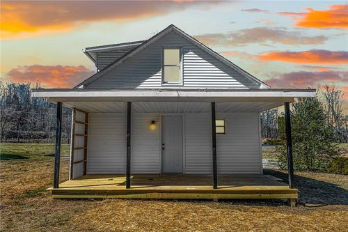 110 Post Office Rd, Dilliner, PA, 15327 | Card Image