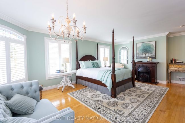 257 N Russell Rd, House other with 4 bedrooms, 3 bathrooms and 8 parking in Russell ON | Image 16