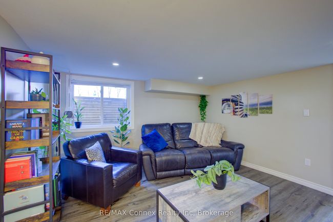 20 Laverne Ave, House other with 4 bedrooms, 2 bathrooms and 5 parking in Guelph ON | Image 25