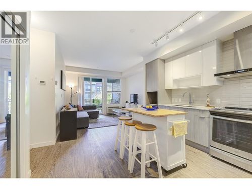 320-1770 Richter St, Kelowna, BC, V1Y0E6 | Card Image