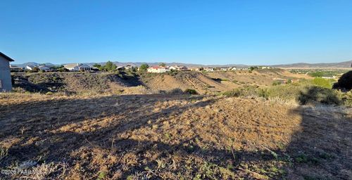 1401 N Fiesta Ln, Dewey, AZ, 86327-5436 | Card Image