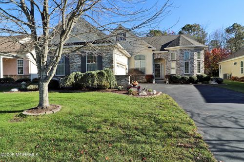 28 Portland St, Barnegat, NJ, 08005-3304 | Card Image