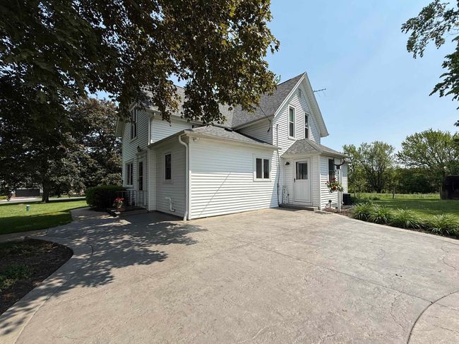 7016 S Carvers Rock Rd, House other with 4 bedrooms, 2 bathrooms and null parking in Clinton WI | Image 28