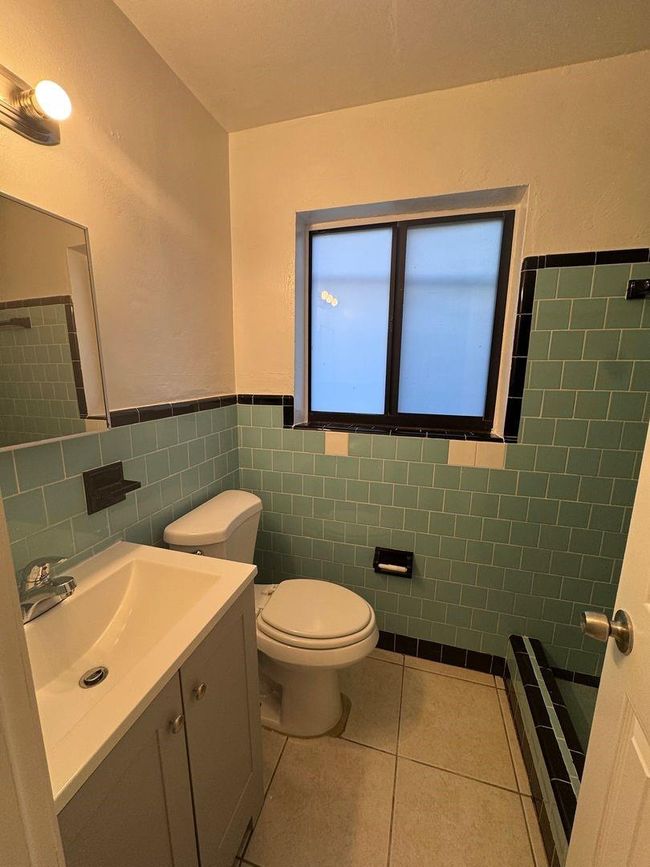 APT-5 - 2238 Fillmore St, Condo with 1 bedrooms, 1 bathrooms and null parking in Hollywood FL | Image 8