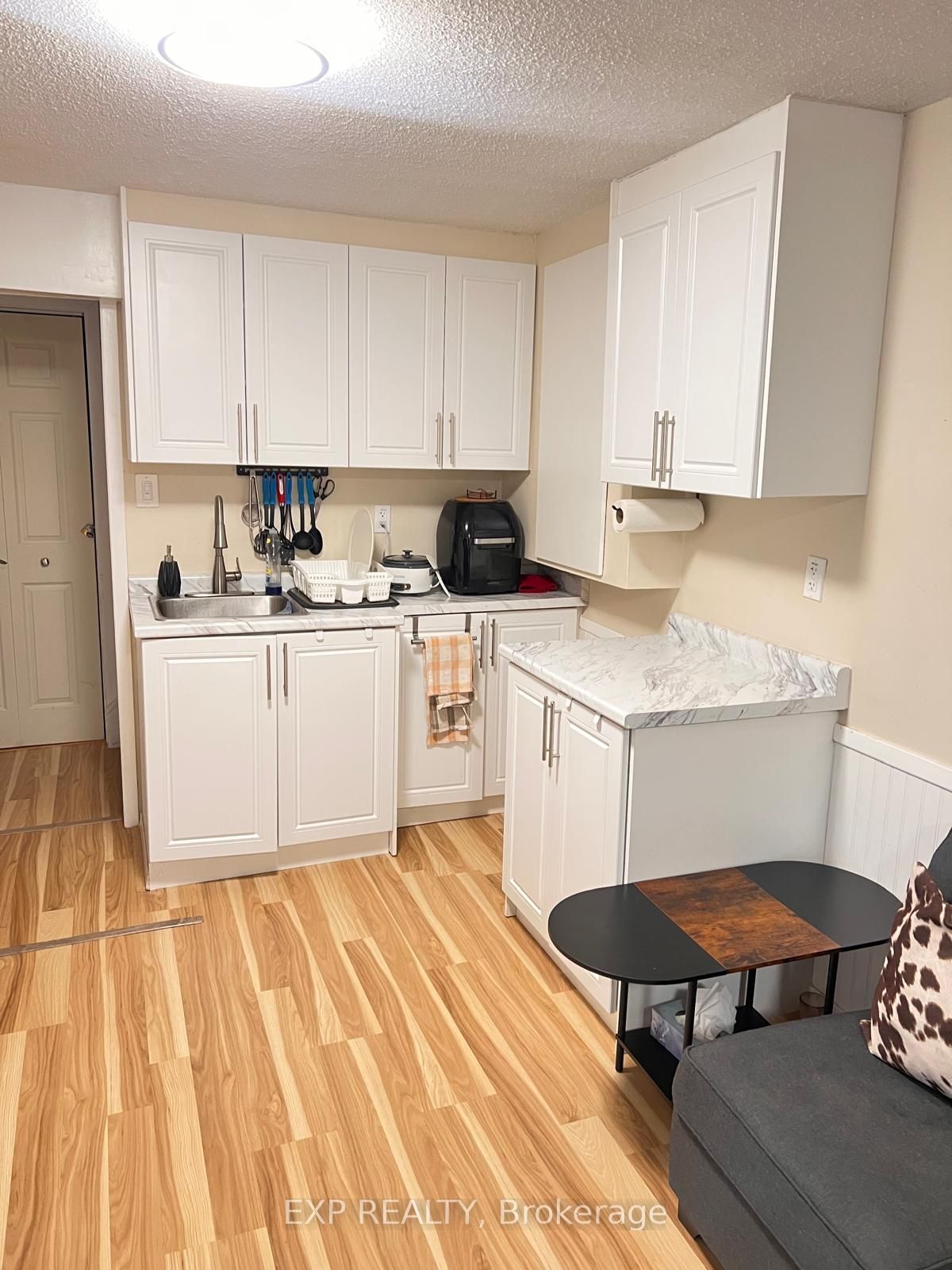 Residential Lease in Ajax 5