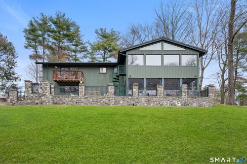 29 Spruce Dr, Wilton, CT, 06897-2724 | Card Image