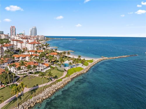 19133-19133 Fisher Island Dr, Miami, FL, 33109-1141 | Card Image