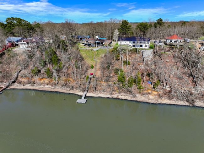 591 Shore Dr, House other with 3 bedrooms, 2 bathrooms and 2 parking in Big Sandy TN | Image 68