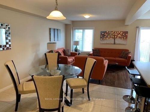 178 Penny Lane, Stoney Creek, ON, L8J0E2 | Card Image