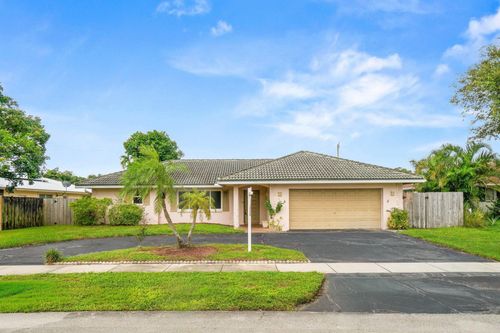 921 Sw 11th Ter, Boca Raton, FL, 33486-5484 | Card Image