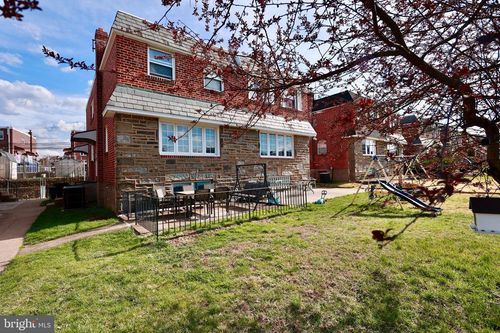 7523 Brous Ave, PHILADELPHIA, PA, 19152-4416 | Card Image
