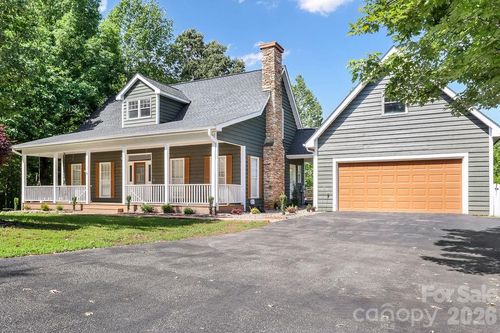 46 Indian Summer Ln, Mill Spring, NC, 28756-4790 | Card Image