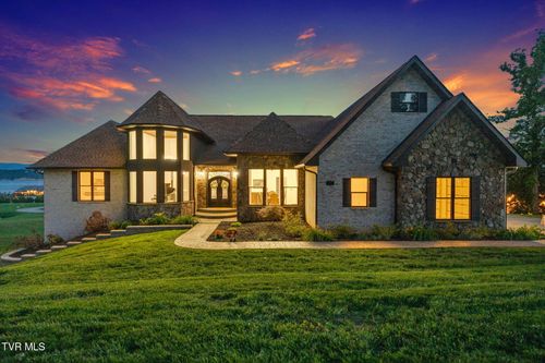 1005 Enchanted Dr, Dandridge, TN, 37725-4796 | Card Image