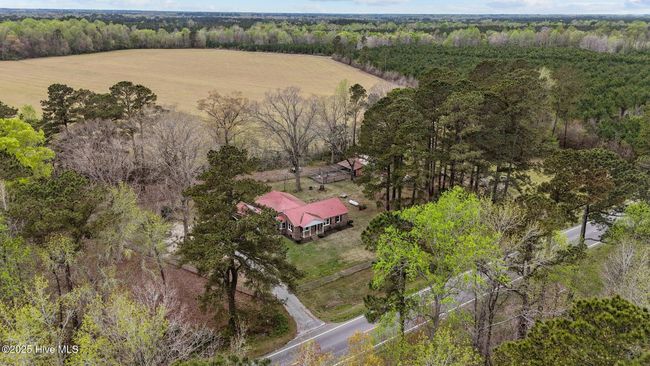 327 Nc Highway 305, House other with 3 bedrooms, 2 bathrooms and null parking in Windsor NC | Image 39