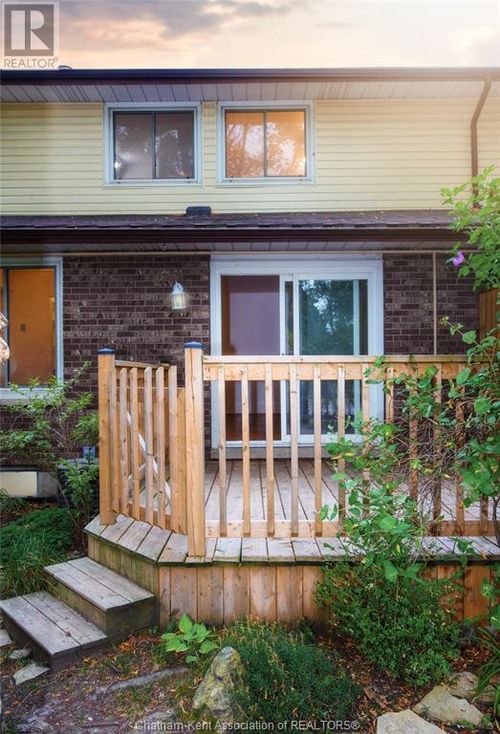2-393 Baldoon Rd, Chatham, ON, N7L4P3 | Card Image