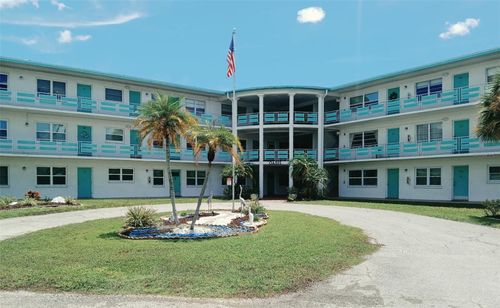 312-1900 59th Ave N, ST PETERSBURG, FL, 33714-1562 | Card Image