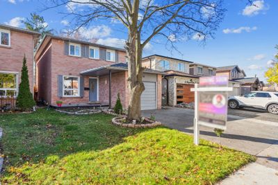 20 Royal Palm Dr, House other with 3 bedrooms, 4 bathrooms and 3 parking in Brampton ON | Image 1