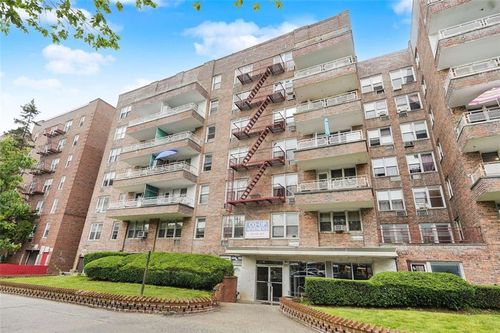 2g-2785 Ocean Pkwy, Brooklyn, NY, 11235-7871 | Card Image