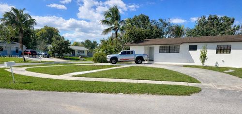 15761 Sw 303rd St, Homestead, FL, 33033-3428 | Card Image