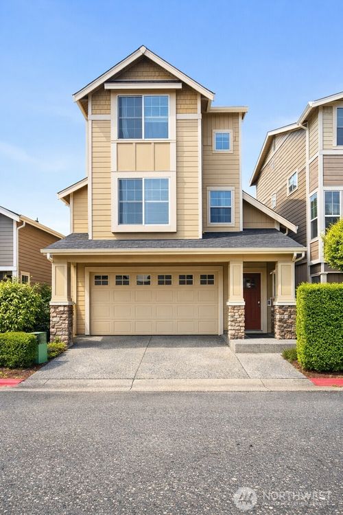 10030 12th Ave Se, Everett, WA, 98208-4817 | Card Image