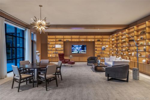 unit-1001-100 Garvies Point Rd, Glen Cove, NY, 11542-5000 | Card Image