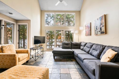 18 Pleasant Dr, Grantham, NH, 03753-3502 | Card Image