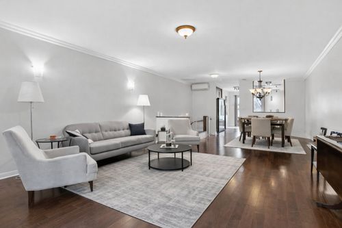 3028B Boul Lasalle, Montréal, QC, H4G1Y8 | Card Image