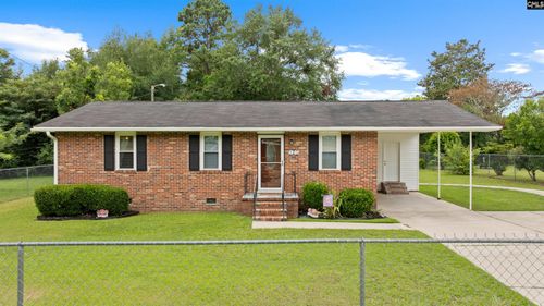 325 Eastwood Cir, Orangeburg, SC, 29118-8704 | Card Image