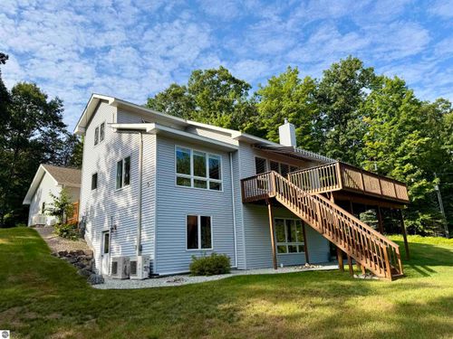 10746 Deal Rd, Williamsburg, MI, 49690-9791 | Card Image
