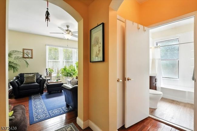 APT-3C - 5 Pomona Ave, Townhouse with 2 bedrooms, 1 bathrooms and null parking in Newark NJ | Image 7
