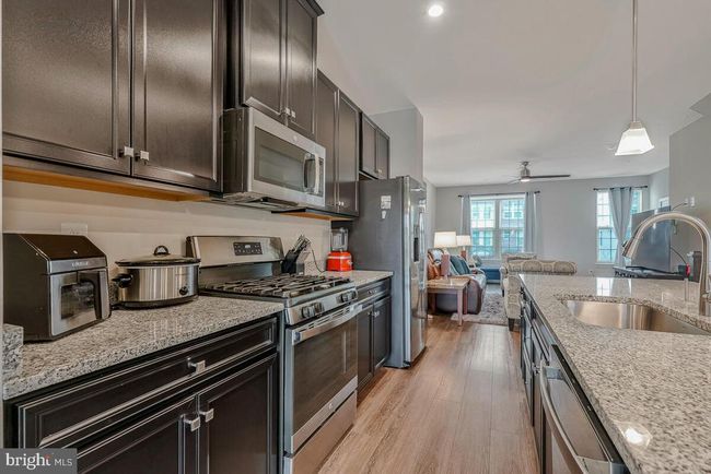 8010 Robinson Manor Rd, Townhouse with 4 bedrooms, 4 bathrooms and null parking in BRANDYWINE MD | Image 8