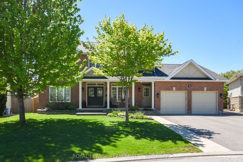 51 Shining Star Circle, Stittsville - Munster - Richmond, ON, K2S2B4 | Card Image