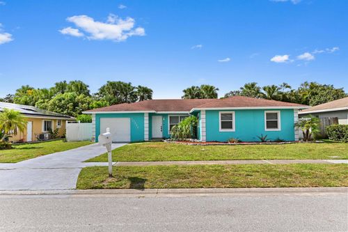 10332 Dorchester Drive, Boca Raton, FL, 33428 | Card Image
