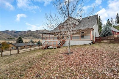 5 Mores Creek Rd, House other with 3 bedrooms, 2 bathrooms and 3 parking in Boise ID | Image 2