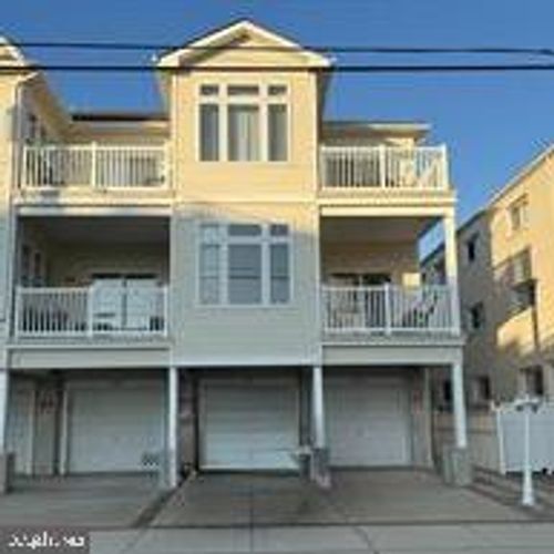 103-229 E Pine Ave, Wildwood, NJ, 08260-4998 | Card Image