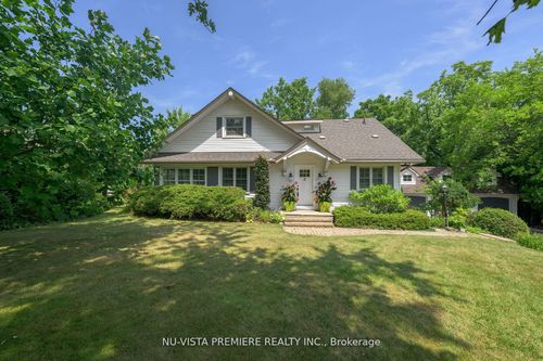 146 Commissioners Rd E, London, ON, N6C2T1 | Card Image