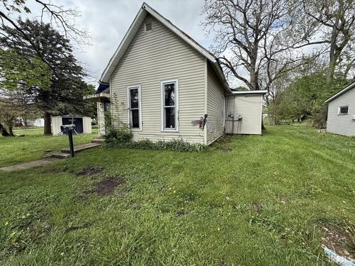 105 N Sheridan St, Ridgeville, IN, 47380-1223 | Card Image