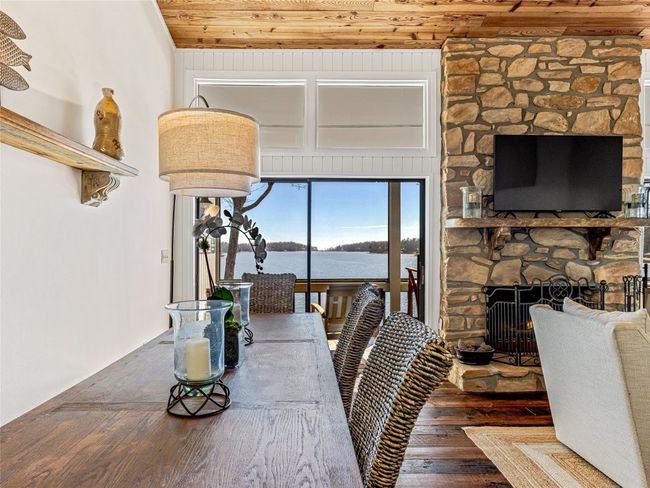 UNIT-10 - 80 Toxaway Shrs, Condo with 2 bedrooms, 3 bathrooms and null parking in Lake Toxaway NC | Image 6