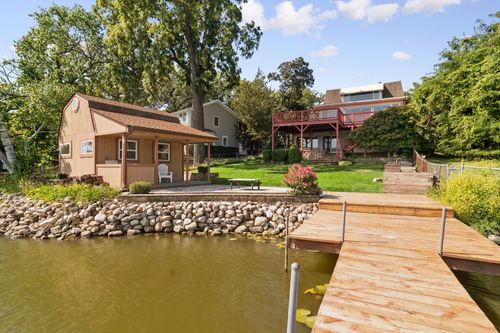 24013 N Forest Dr, Lake Zurich, IL, 60047-8824 | Card Image