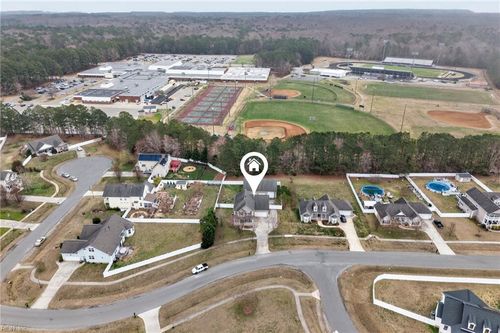 6123 Roland Smith Dr, Gloucester, VA, 23061-3786 | Card Image