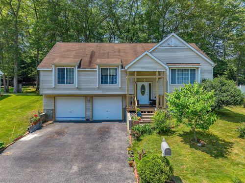 34-34 Hilltop Dr, North Windham, CT, 06256-1307 | Card Image