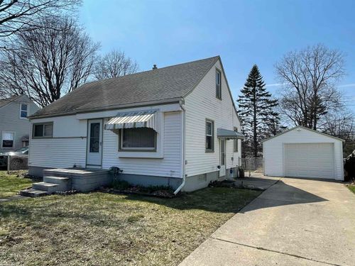 193 Scott Lake Rd, Waterford, MI, 48328-3147 | Card Image