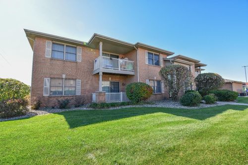 1a-9735 Wildwood Ct, Highland, IN, 46322-5553 | Card Image