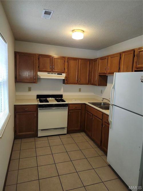 6-1649 Clawson St, Alton, IL, 62002-3969 | Card Image