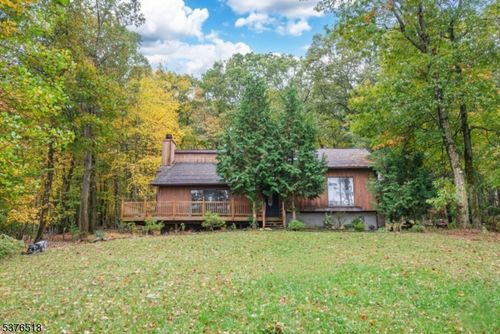 72 Flanders Drakestown Rd, Flanders, NJ, 07836-4005 | Card Image