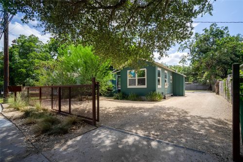 719 Springdale Rd, Austin, TX, 78702-4038 | Card Image