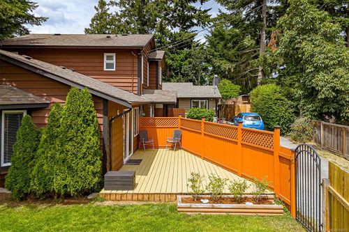 a-614 Evans Dr, Colwood, BC, V9B5E4 | Card Image