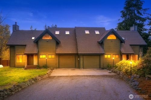 19511-19513 6th Street Ct E, Lake Tapps, WA, 98391-9377 | Card Image